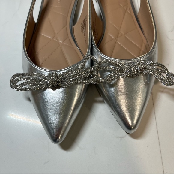 New BCBGeneration Kristin Silver Metallic Rhinestone Bow Slingback Flats 8 - Picture 8 of 10